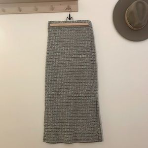 Aritzia Wilfred Free Maxi Skirt
